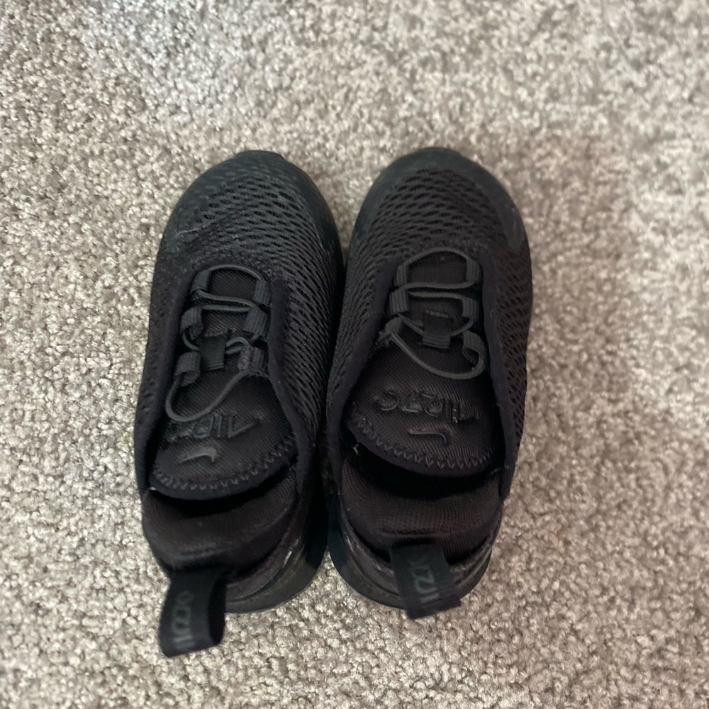 Nike Kids Black Sneakers